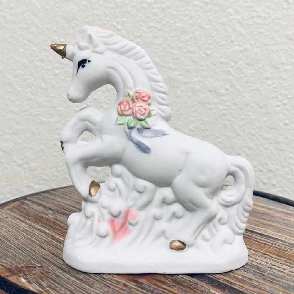 Vtg Whimsical ceramic unicorn figurine pink white floral detail fairycore